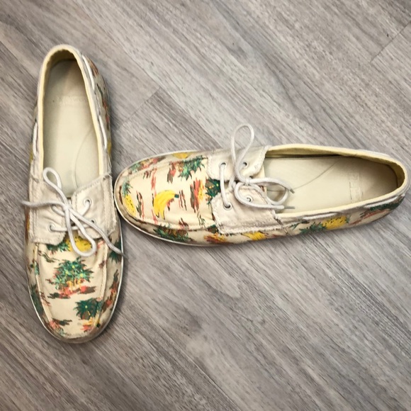 Sanuk Shoes - Sanuk Beach Tropical Print Slip On Casual Loafers